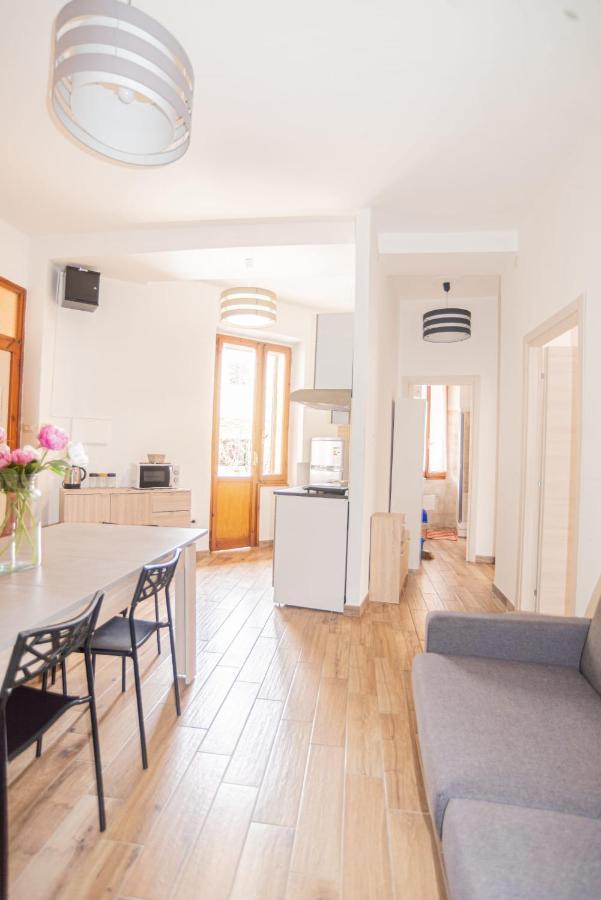 Valery Apartments อาลเกโร ภายนอก รูปภาพ