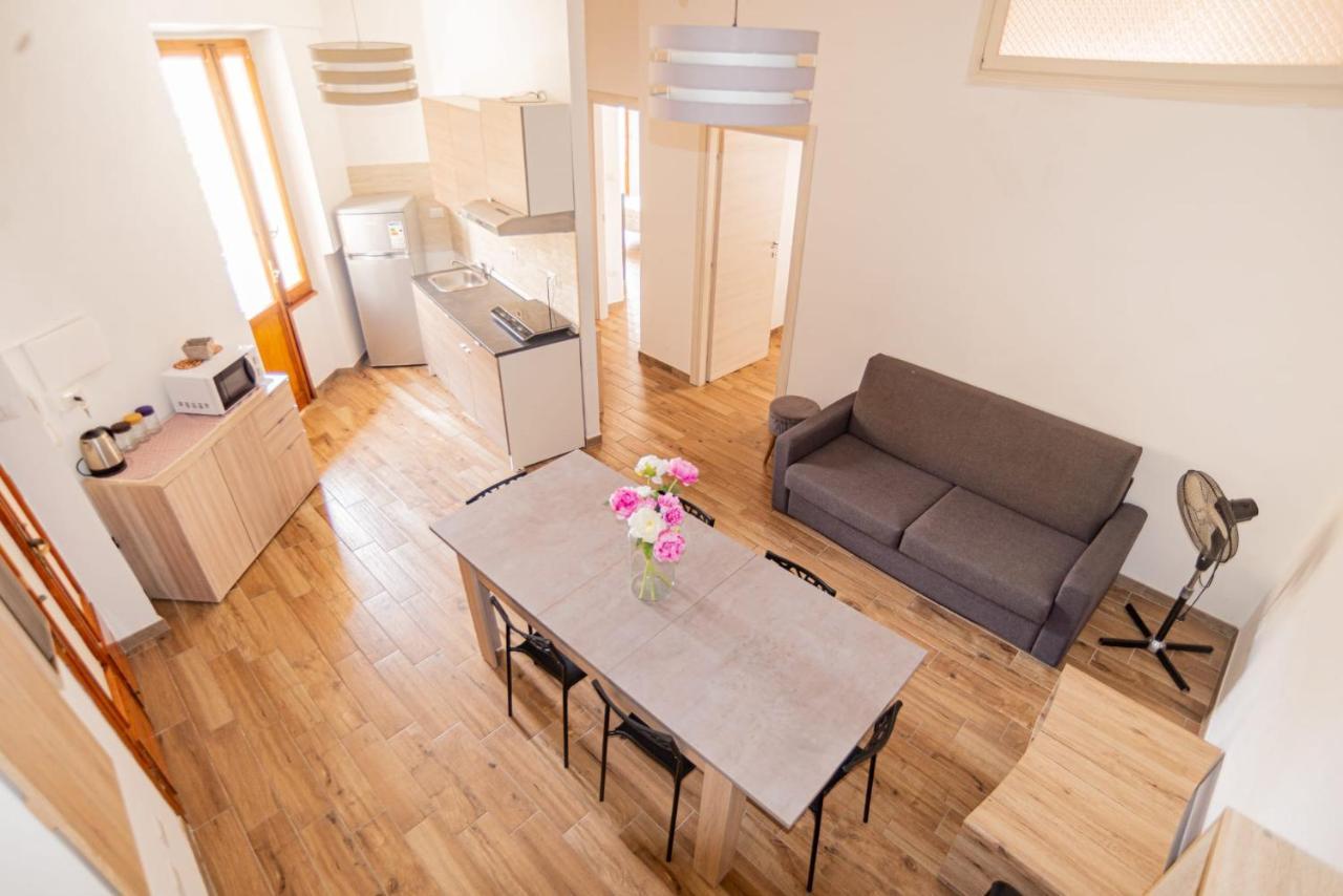 Valery Apartments อาลเกโร ภายนอก รูปภาพ